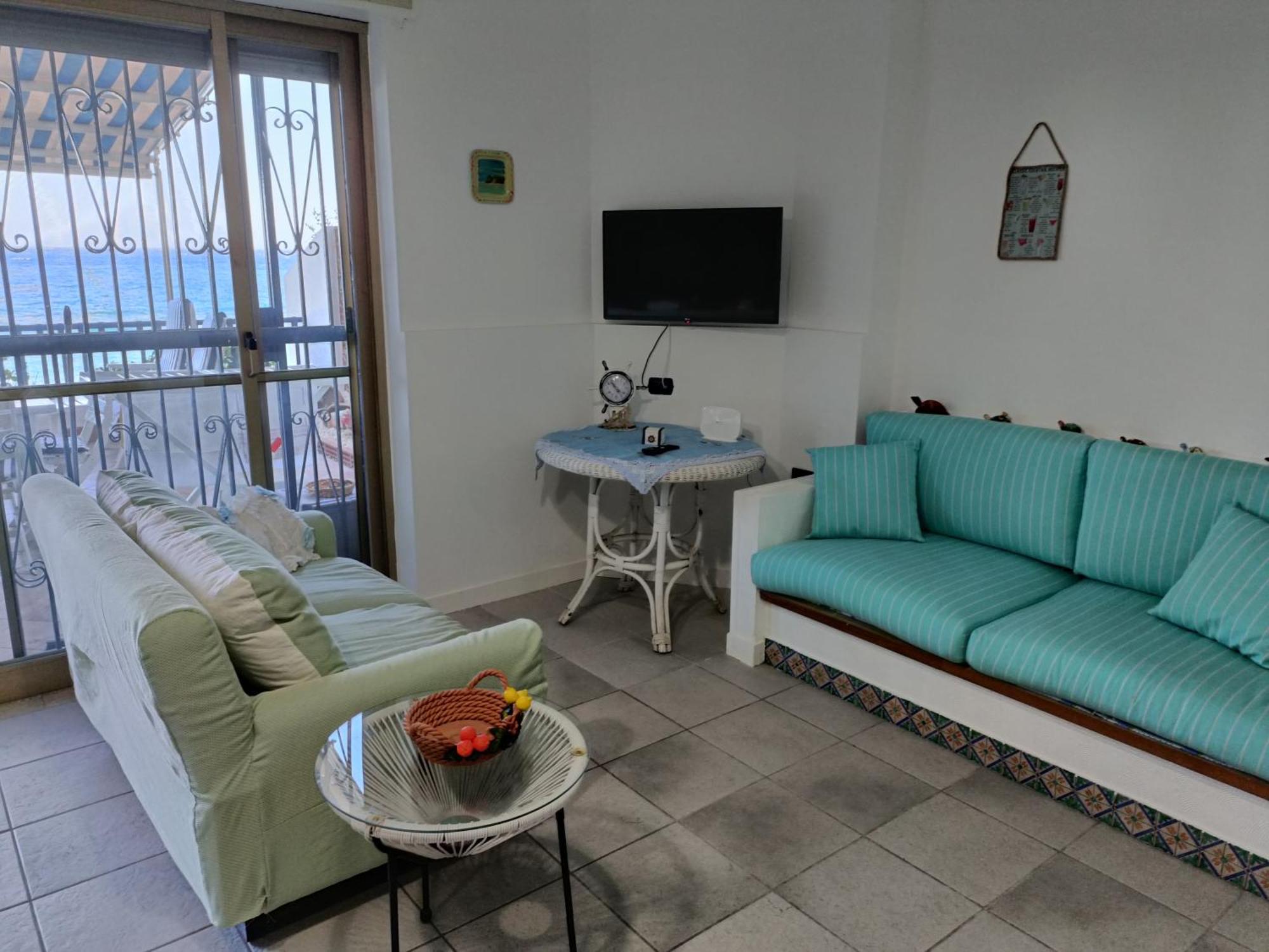 Casa Vacanze Margarita SantʼAlessio Siculo Eksteriør bilde