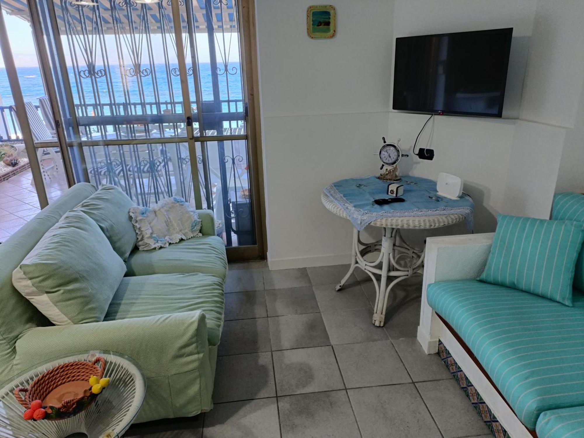 Casa Vacanze Margarita SantʼAlessio Siculo Eksteriør bilde